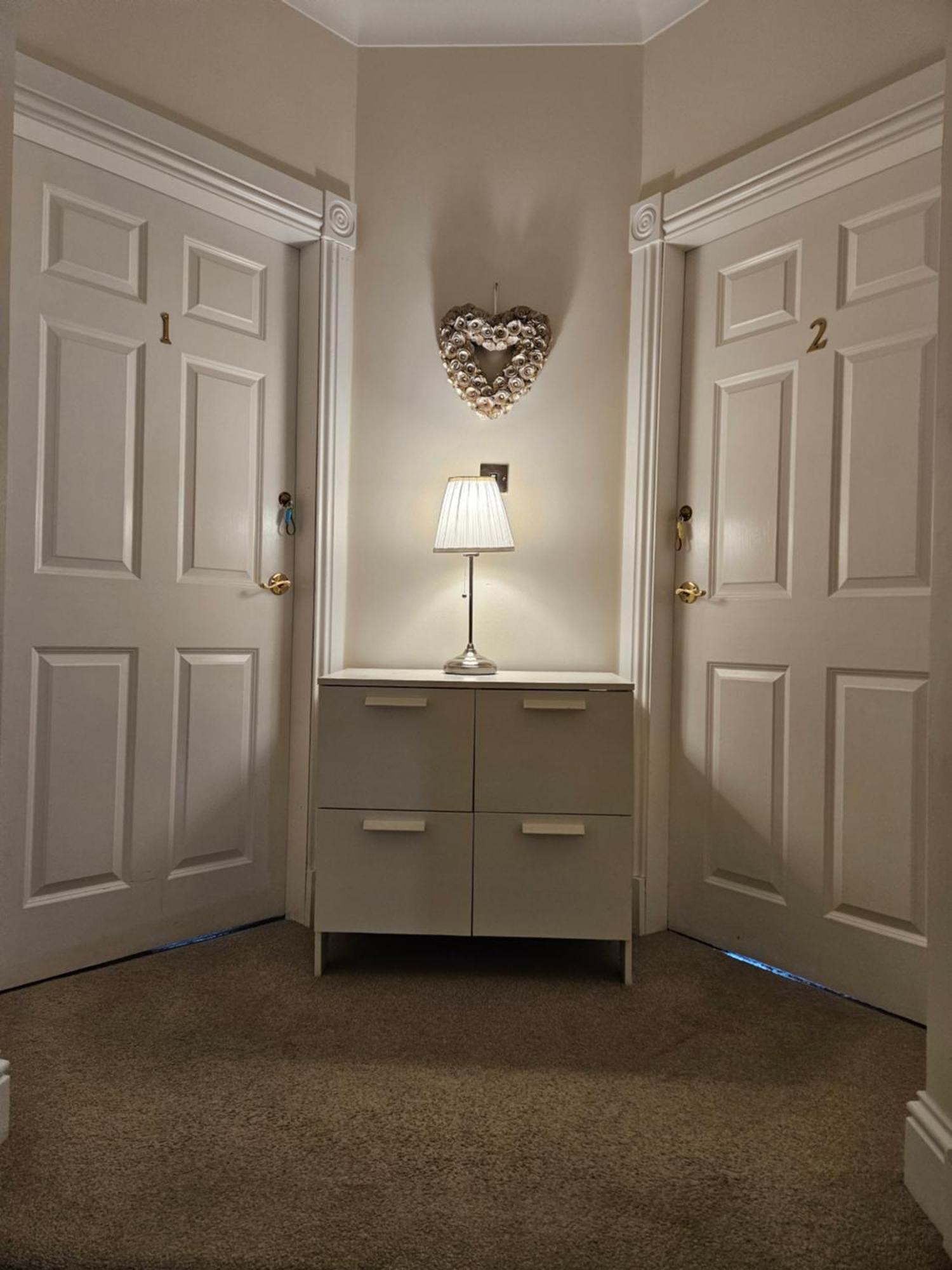 Langhouse Castle Bed And Breakfast Inverkip Esterno foto